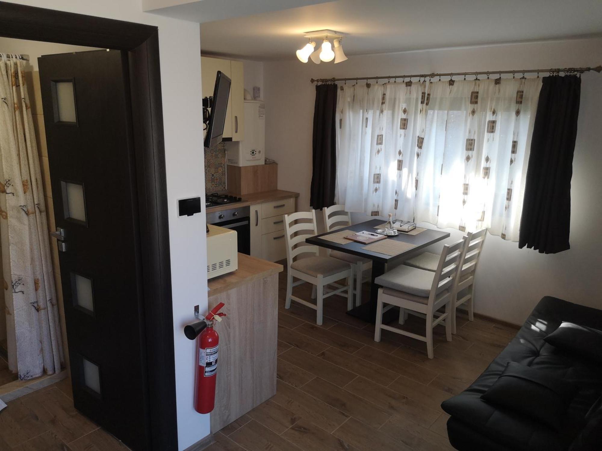Aterman Apartment'S Sinca Veche Bilik gambar