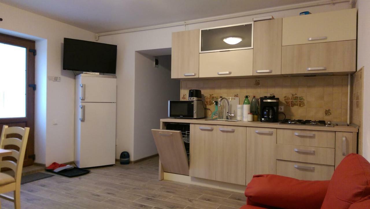Aterman Apartment'S Sinca Veche Luaran gambar